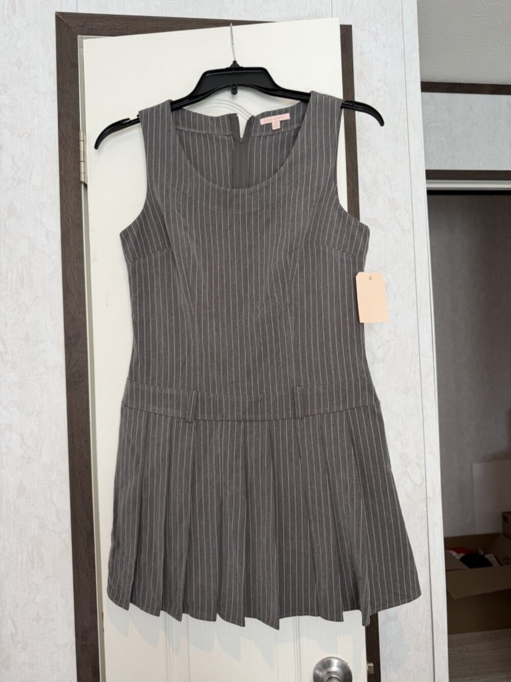 City Studio Gray Pinstripe Drop Waist Pleated Mini Dress Juniors M NWT